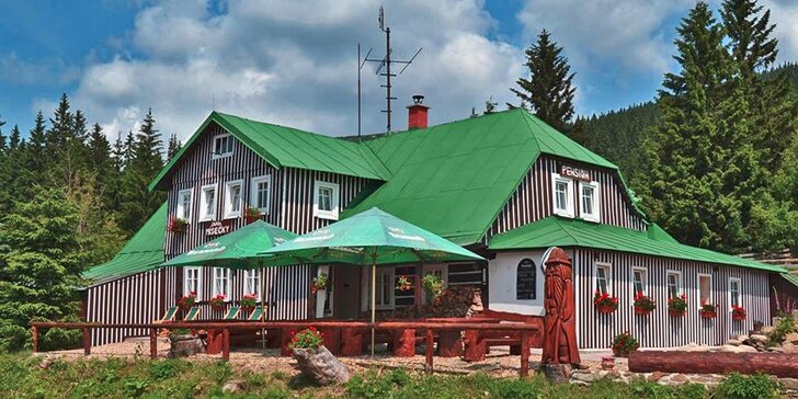 Léto nebo podzim v Krkonoších: Pravá horská chata a chutná snídaně