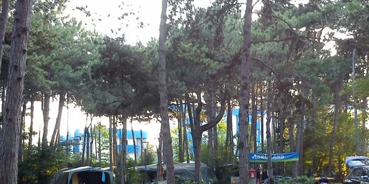 Italské Lignano: Týden v kempu vč. plné penze a koupání v moři i bazénech