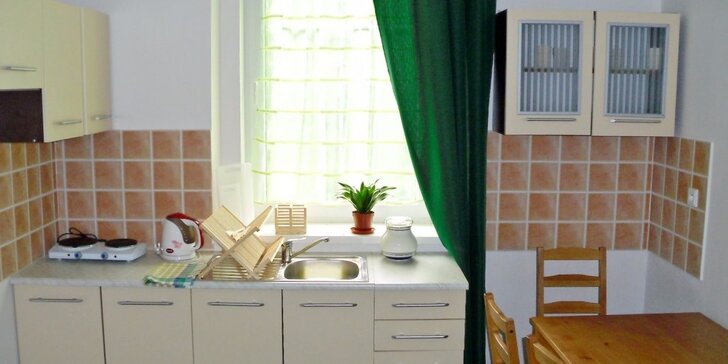 Letní pohoda v Krkonoších: apartmány s kuchyňkou i 1,5 hod. sauny