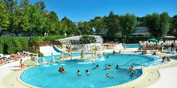 Italské Lignano: týden v kempu vč. polopenze a koupání v moři i bazénech