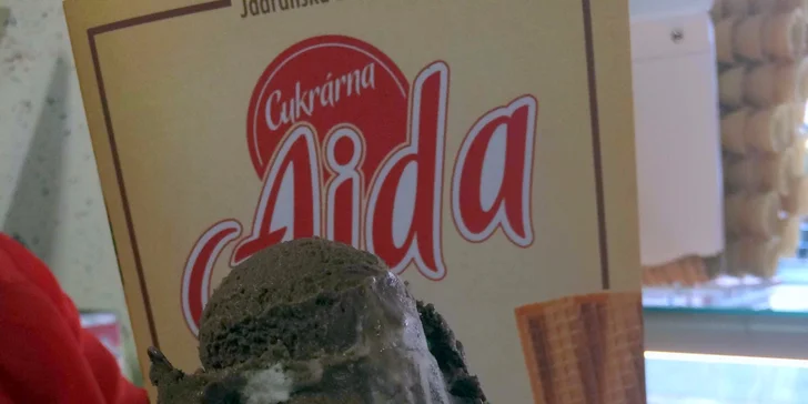 3 nebo 5 obřích kopečků domácí zmrzliny v nové chorvatské cukrárně