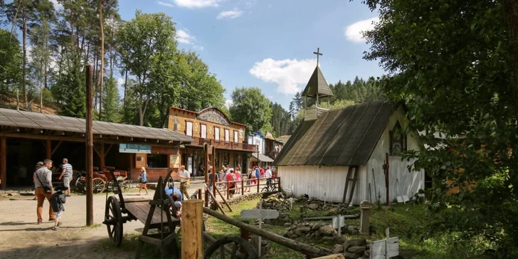 Celodenní vstupné pro páry i rodiny s dětmi do zábavního areálu Šikland