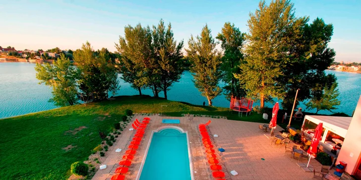 Léto na Seneckých jezerech s neomezeným wellness + 2 děti do 12 let zdarma