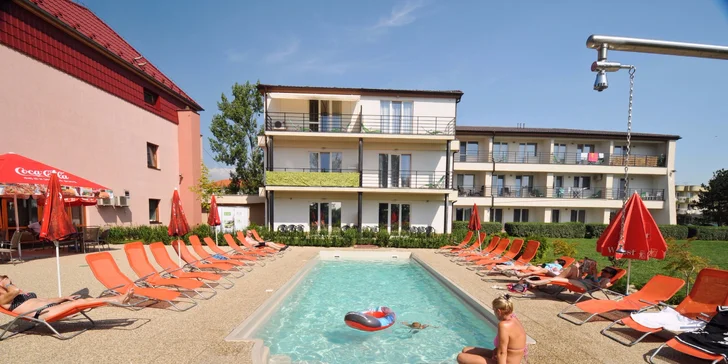 Léto na Seneckých jezerech s neomezeným wellness + 2 děti do 12 let zdarma