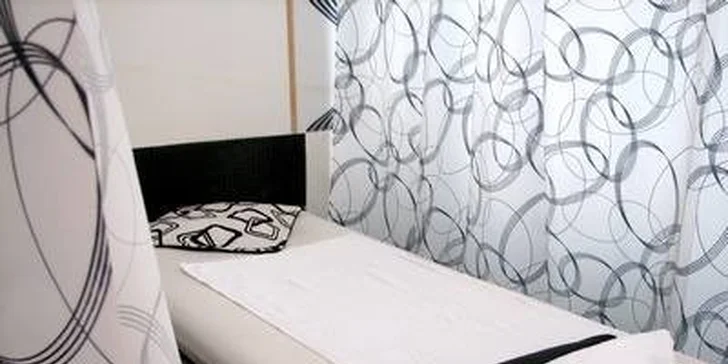 Relaxační masáž zad, krku a šíje a zábal na uvolnění – 1 nebo 6 návštěv