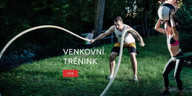 Venkovní funkční trénink: zlepšete si fyzičku pod vedením trenéra