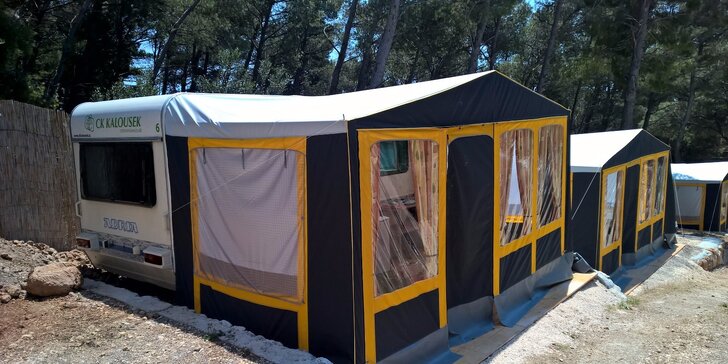 Za sluníčkem na Makarskou: Týden ve vybaveném karavanu až pro 4 osoby