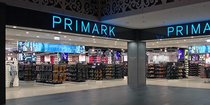 Nechte se zavézt do Primarku: nakupte si oblečení či vánoční dárky již v listopadu