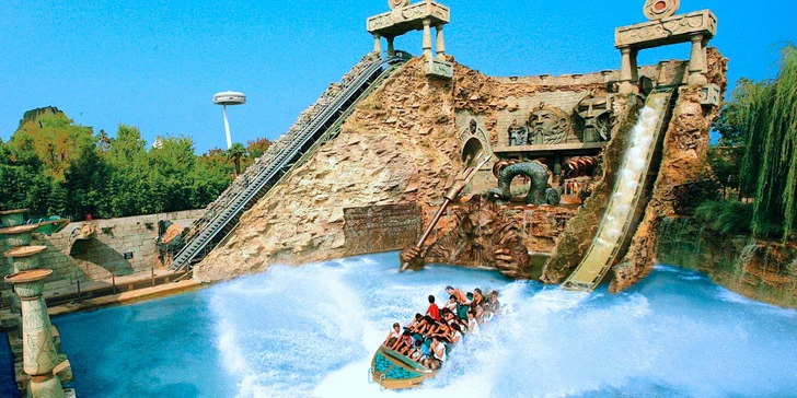 Výlet do zábavního parku Gardaland v Itálii včetně vstupů na atrakce
