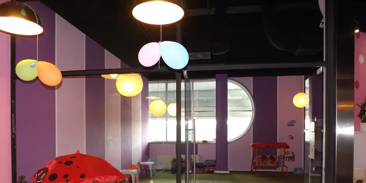 Sladká chvilka klidu: Libovolný dezert a káva z cukrárny Bany