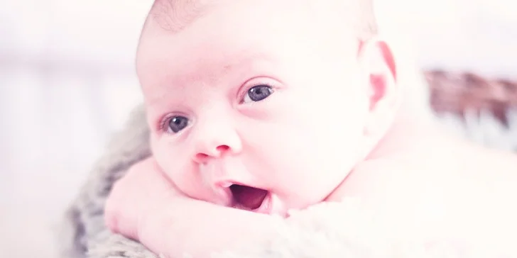 Focení v exteriéru v okolí Slavkova: newborn, děti, těhotenské foto