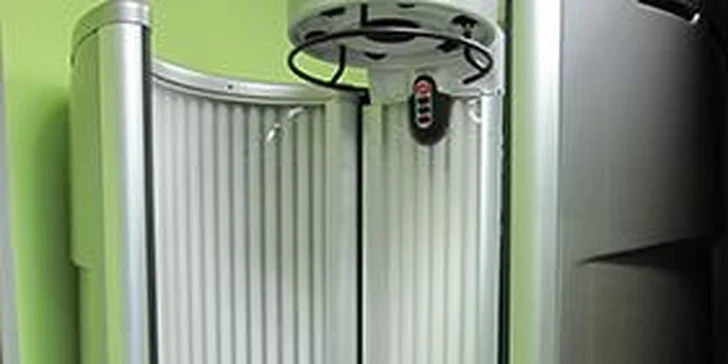 Opálení lusknutím prstu: 50 minut v horizontálním nebo vertikálním soláriu