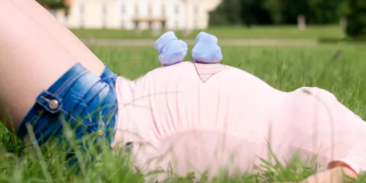 Focení v exteriéru v okolí Slavkova: newborn, děti, těhotenské foto