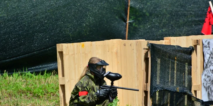 Vzrušující časově neomezená střílečka v Paintballparku Detroit až pro 16 osob