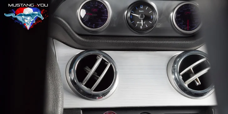 Celodenní zapůjčení upravené legendy Ford Mustang