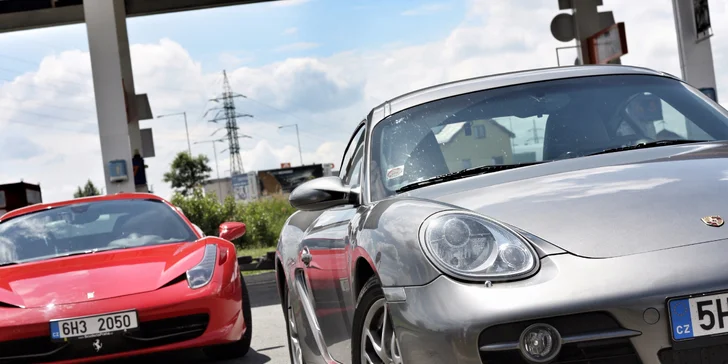 Vyzkoušejte nejnovější Lamborghini, Ferrari nebo Porsche včetně paliva