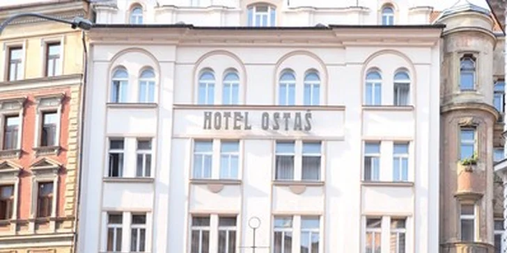 Nechte se unést kouzlem předvánoční Prahy: 3* hotel i snídaně ve všední dny