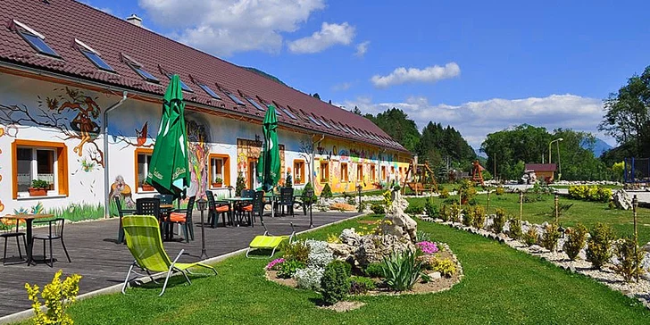 Dovolená na Velké Fatře: Malebný penzion, polopenze i lahev vína