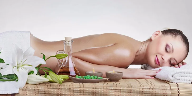 Privátní SPA pro 2 s vířivkou, saunou, sektem i celotělovou masáží