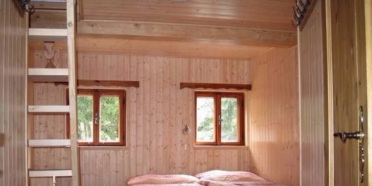 6 podzimních všedních dnů s plnou penzí v chatě Horajdě v Krkonoších