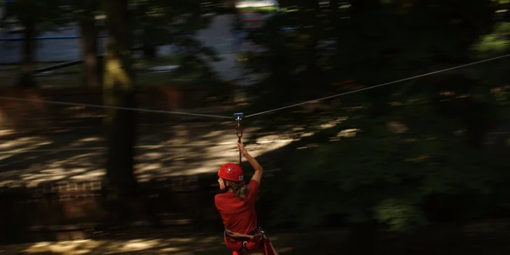 Adrenalin ve výškách: Vstup na vysokou lanovou dráhu