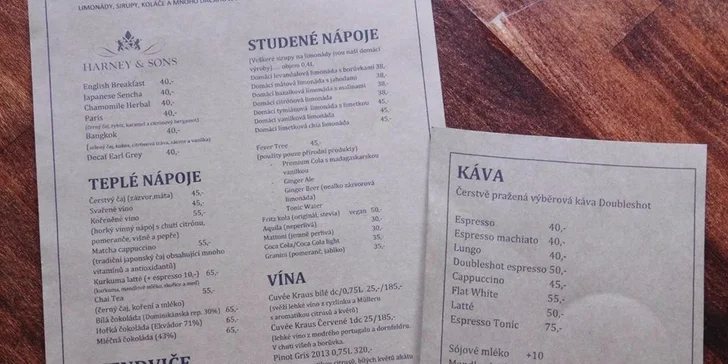 Zdravé mlsání pro dva: Raw dortíky, výběrové kávy nebo domácí limonády