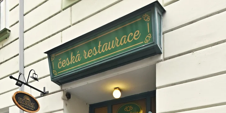 Staročeské hody pro dva: 600 gramů žeber nebo pečená kachýnka