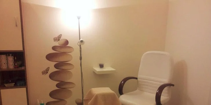 Letní osvěžující SPA pedikúra ze zeleného čaje a máty