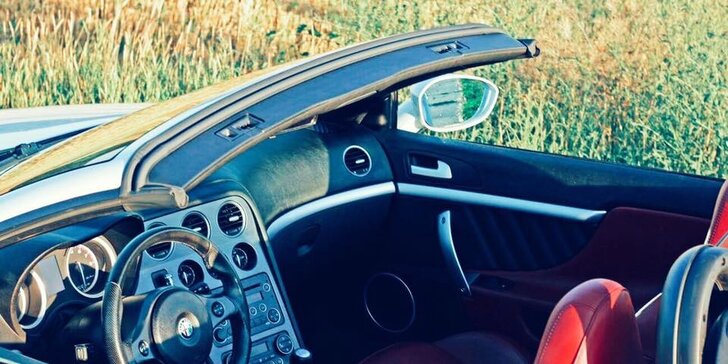 Skvělá jízda s Alfa Romeo Spider – zapůjčení luxusního kabrioletu