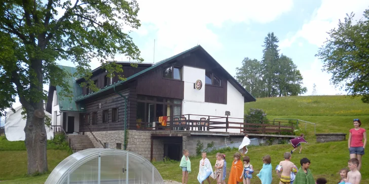 3 nebo 5denní letní dovolená s polopenzí na Benecku pro dva