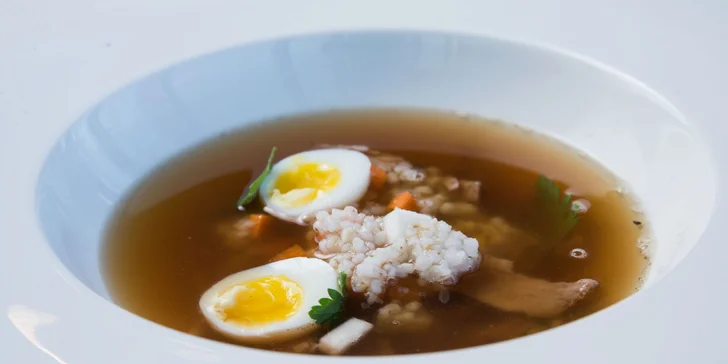 Moderní gastronomie: 5chodové degustační menu pro 2 a kniha Božská réva