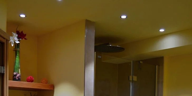 60minutový vstup nebo permanentka do infrasauny pro 1 nebo 2