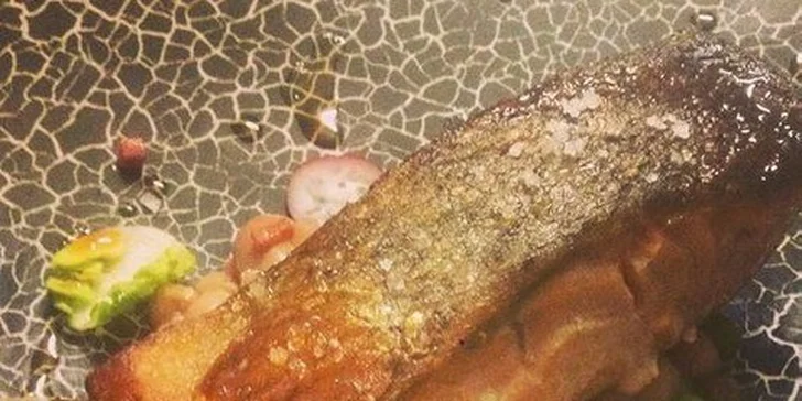 Poznejte nové chutě - degustační menu pro 2 osoby v Černé růži