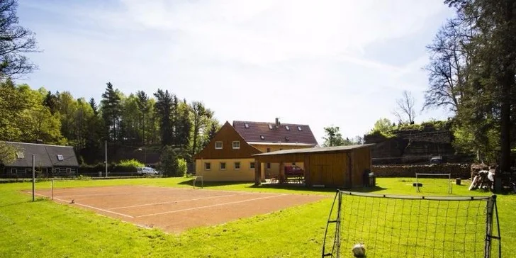 Dovolená v malebné přírodě Českého Švýcarska s polopenzí a lahví vína