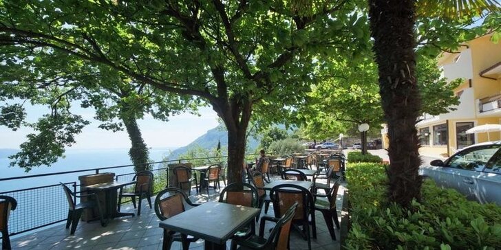 Zážitková dovolená až na 8 dní u jezera Lago di Garda - s polopenzí a bazénem