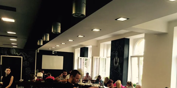 Ve dvou na voňavé caffè latte s dýňovým sirupem