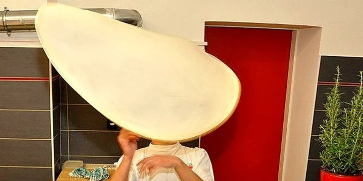 Vyberte si dvě pizzy podle vaší chuti