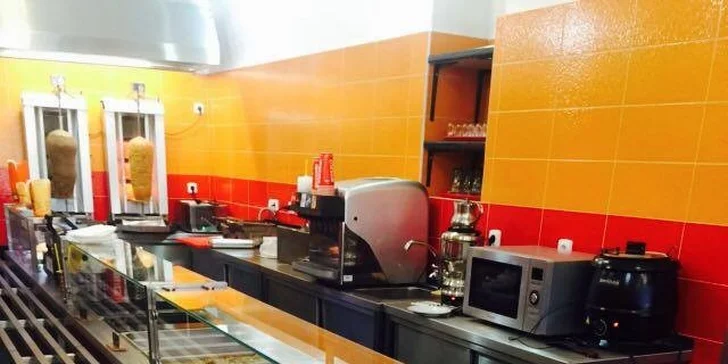 Kebab v tortille s masem a omáčkami dle výběru pro 1 nebo 2 osoby