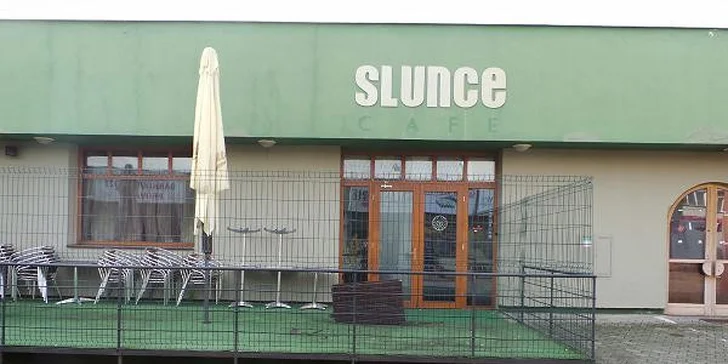 Oslavte 3. narozeniny music baru Slunce s Jakubem Kohákem