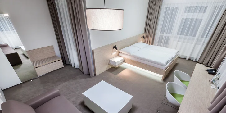 Relax v Baťově kraji: moderní ubytování a bohaté snídaně