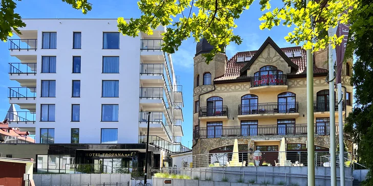 Len 250 metrov od pláže s mólom na vás čaká 3* hotel Trofana.
