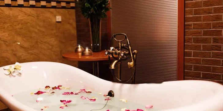Čekají na vás rovnou tři nebo 4 wellness procedury.