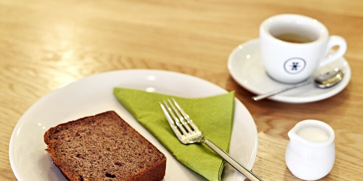 Senzační káva a dezert v originální kavárně zaměřené na zdravou stravu