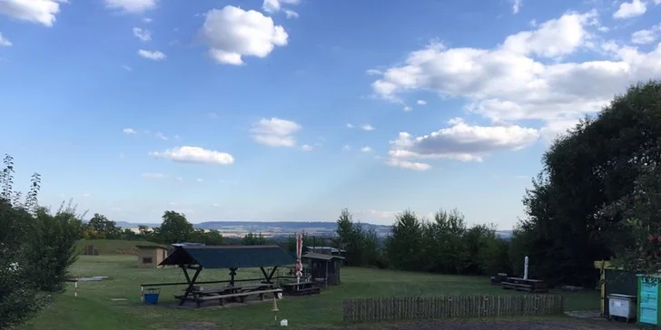 Sportovní střelba z brokové kozlice na asfaltové terče až pro 2 osoby