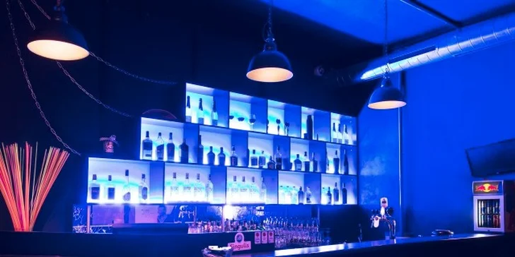 Zamiřte za zábavou: akční laserová střílečka v centru Prahy až pro 16 hráčů