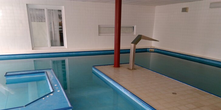 Dovolená na Vysočině: Pobyt s polopenzí v hotelu Rustikal s bazénem