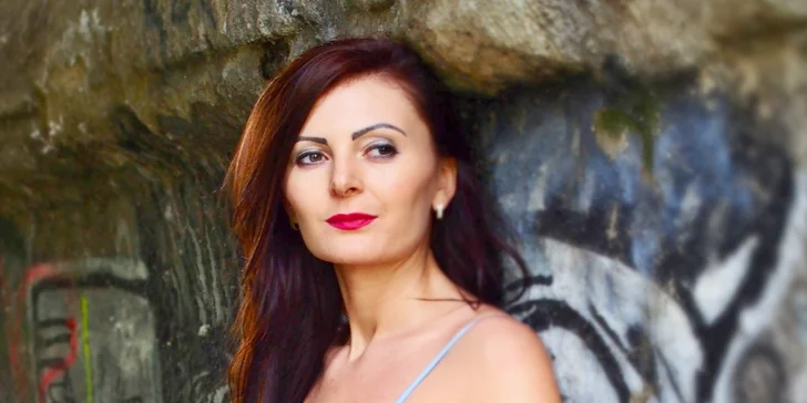 Focení v exteriéru včetně vizáže a stylingu