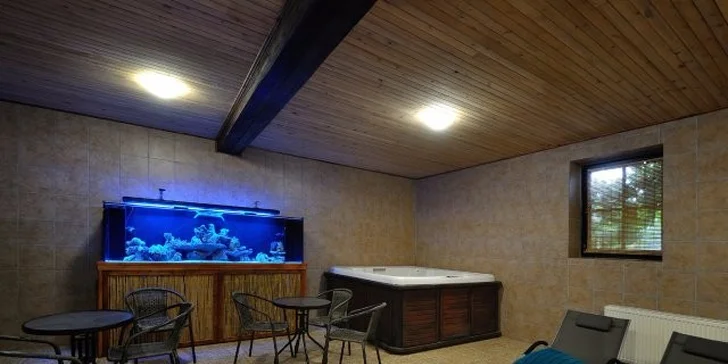 Pohádková 3denní dovolená poblíž Třeboně: polopenze, výlety i vířivka