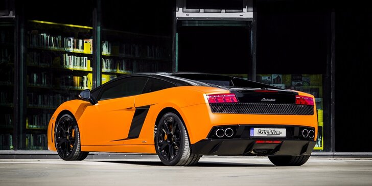 Jízda v nadupaném Lamborghini Gallardo včetně paliva