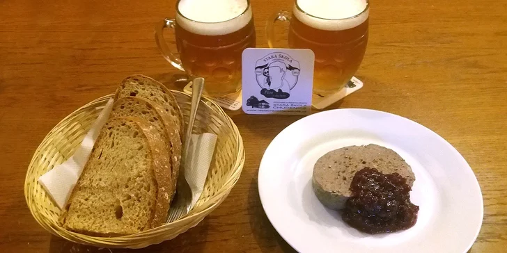 Pivo z tradičního chudenického pivovaru, třeba i se zvěřinovou paštikou